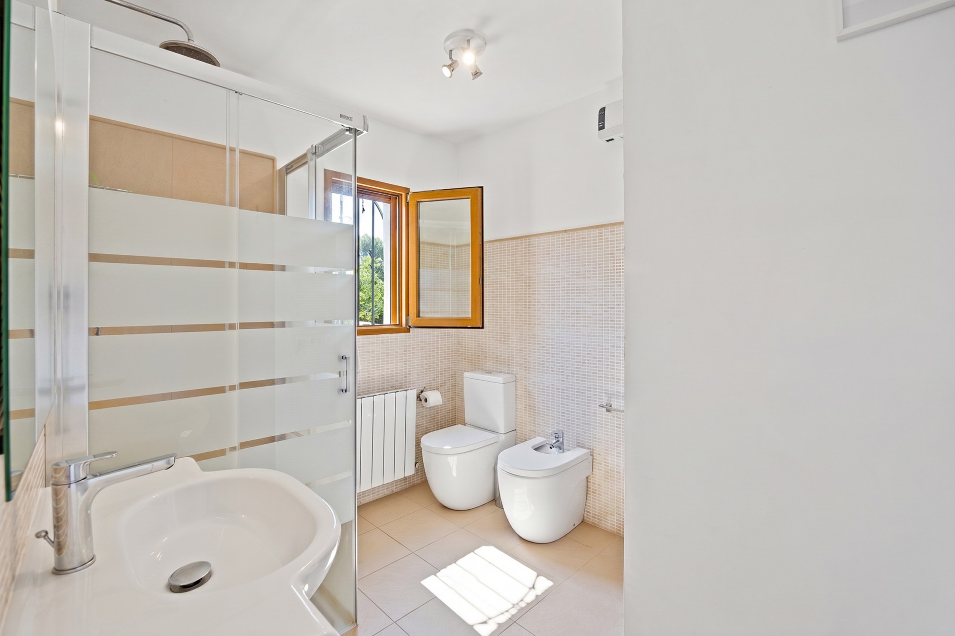 Wiederverkauf - Villa -
Jávea / Xàbia - Centro ciudad