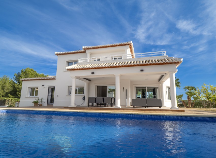 Wiederverkauf - Villa -
Jávea / Xàbia - Partides comunes - Adsubia