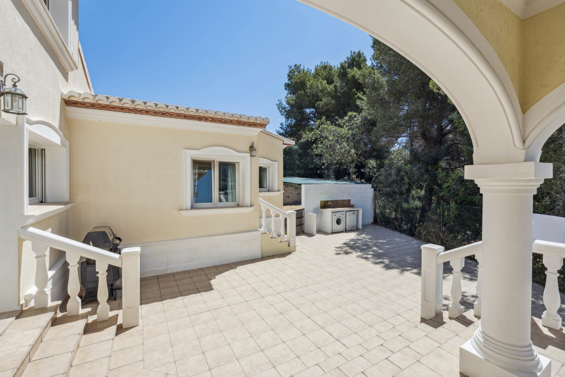 Wiederverkauf - Villa -
Jávea / Xàbia - Partides comunes - Adsubia