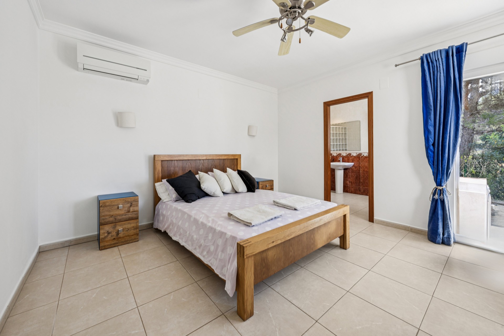 Wiederverkauf - Villa -
Jávea / Xàbia - Partides comunes - Adsubia