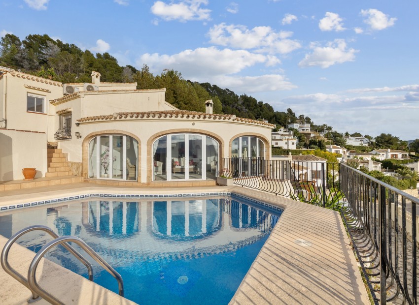 Wiederverkauf - Villa -
Jávea / Xàbia - Partides comunes - Adsubia