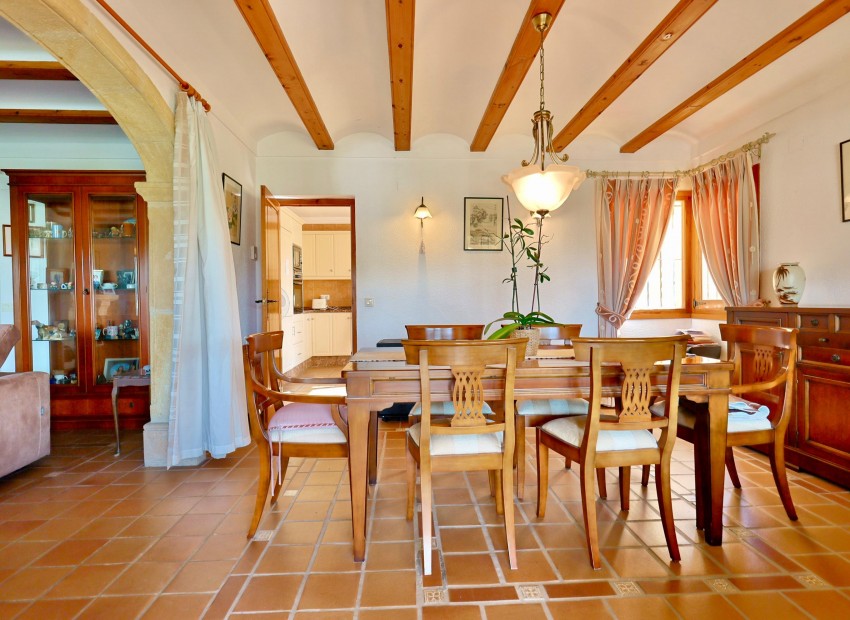 Wiederverkauf - Villa -
Jávea / Xàbia - Partides comunes - Adsubia