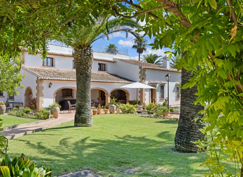 Wiederverkauf - Villa -
Jávea / Xàbia - Partides comunes - Adsubia