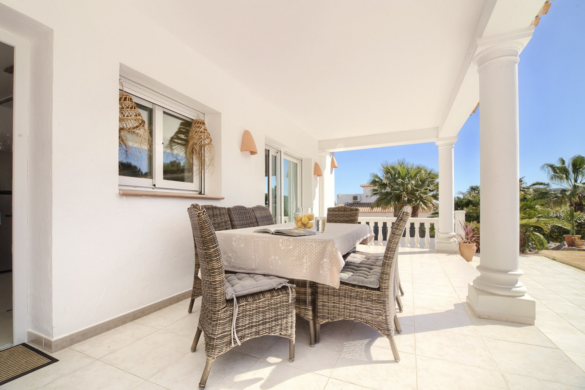 Wiederverkauf - Villa -
Jávea