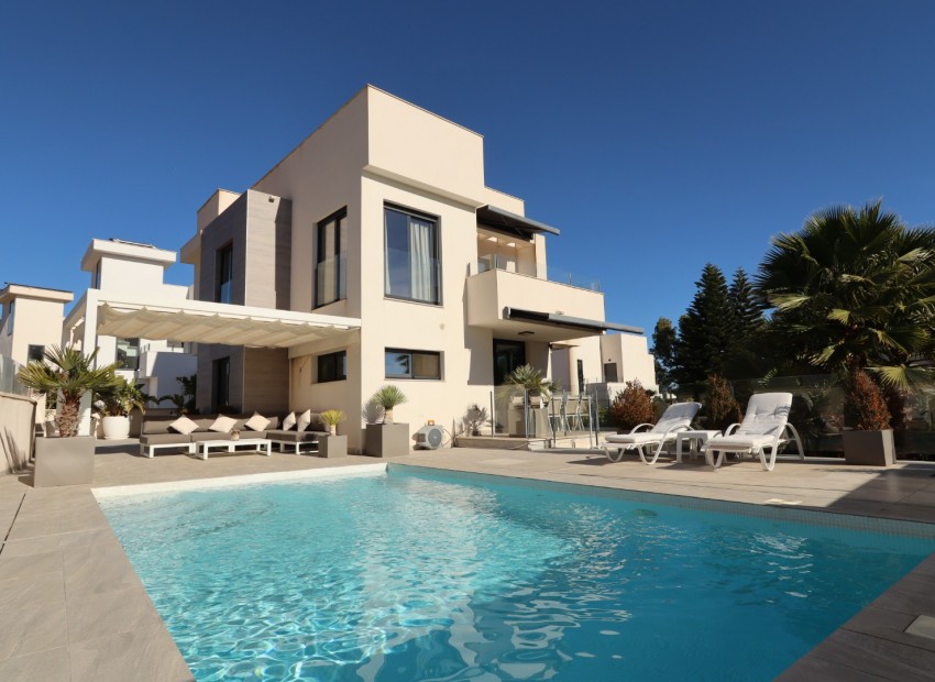 Wiederverkauf - Villa -
La Nucía - Coloma