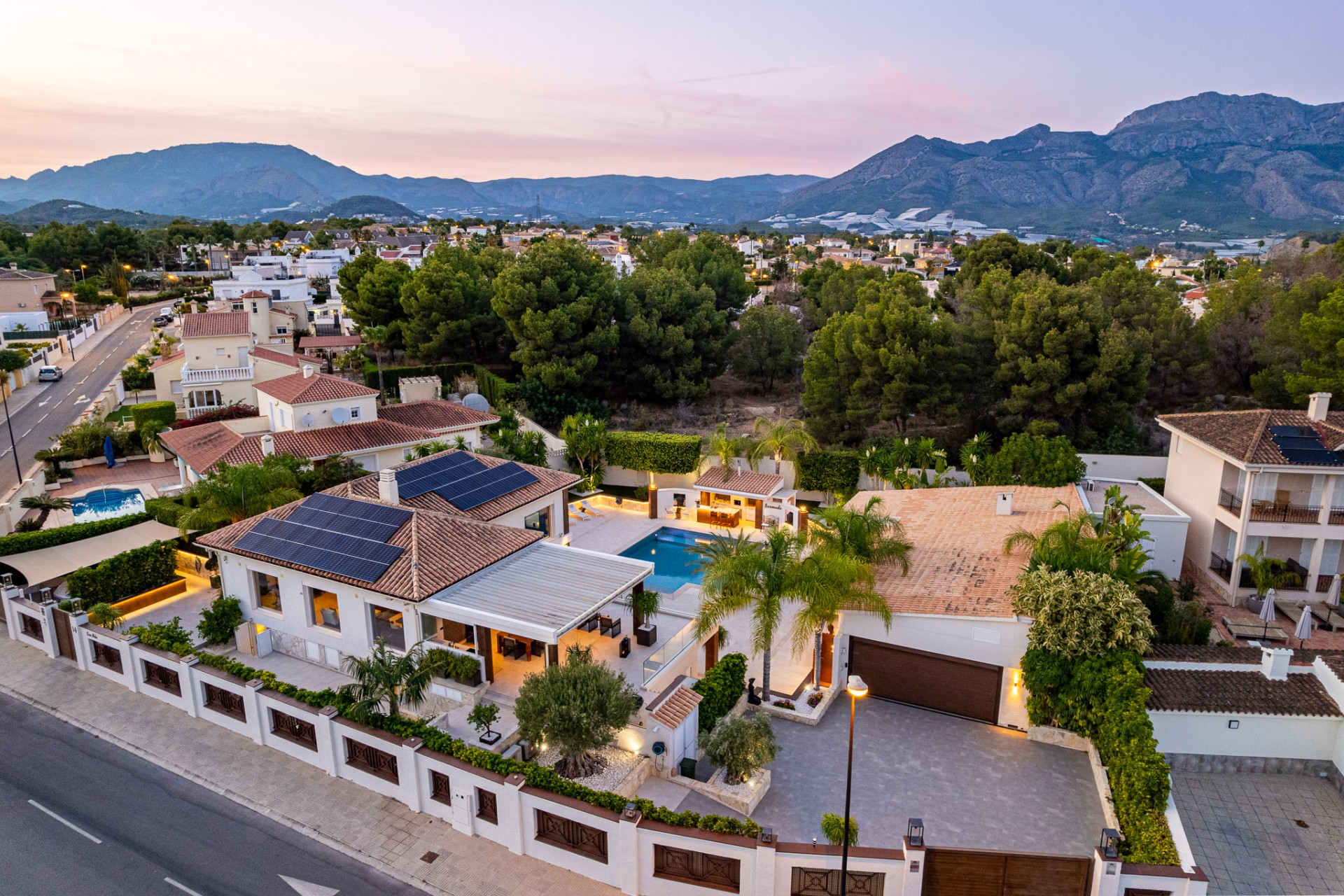 Wiederverkauf - Villa -
La Nucía - El Tossal - Bello Horizonte