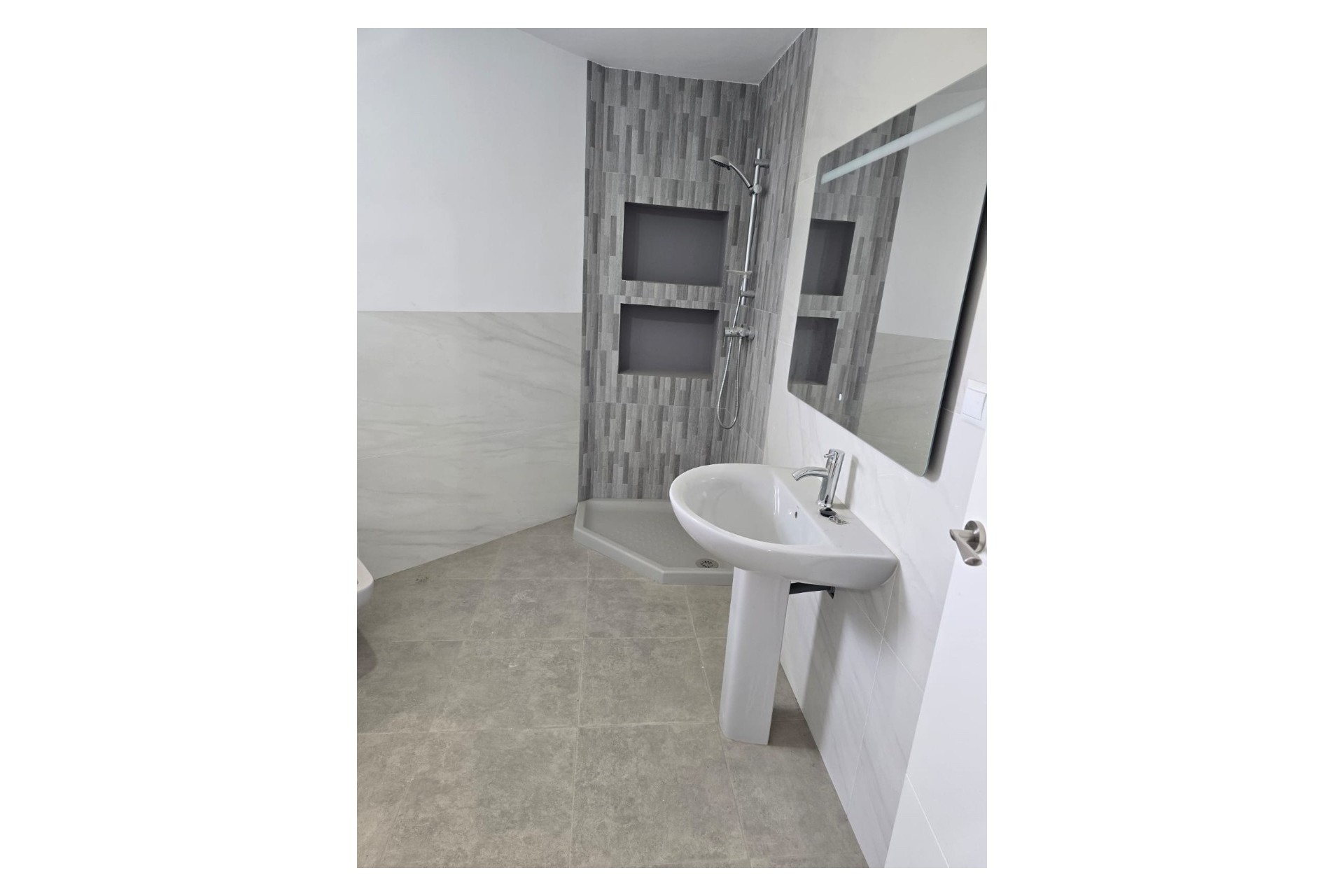 Wiederverkauf - Villa -
La Nucía - La Colina