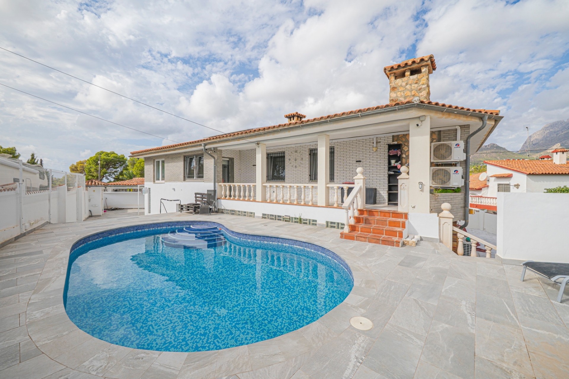 Wiederverkauf - Villa -
La Nucía - Panorama