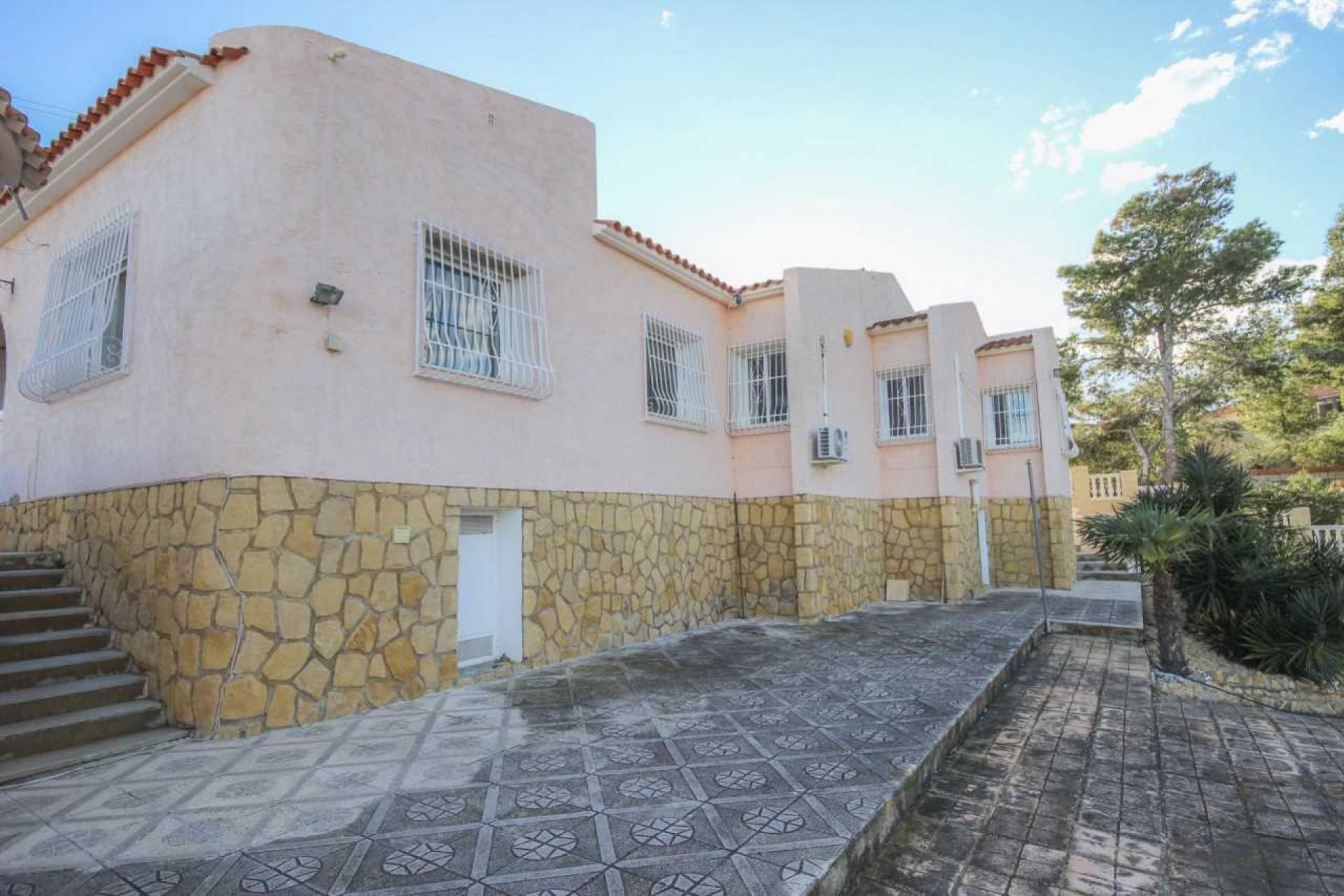 Wiederverkauf - Villa -
La Nucía