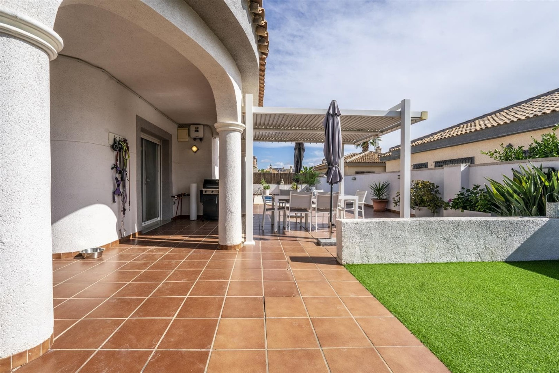 Wiederverkauf - Villa -
Lo Santiago,