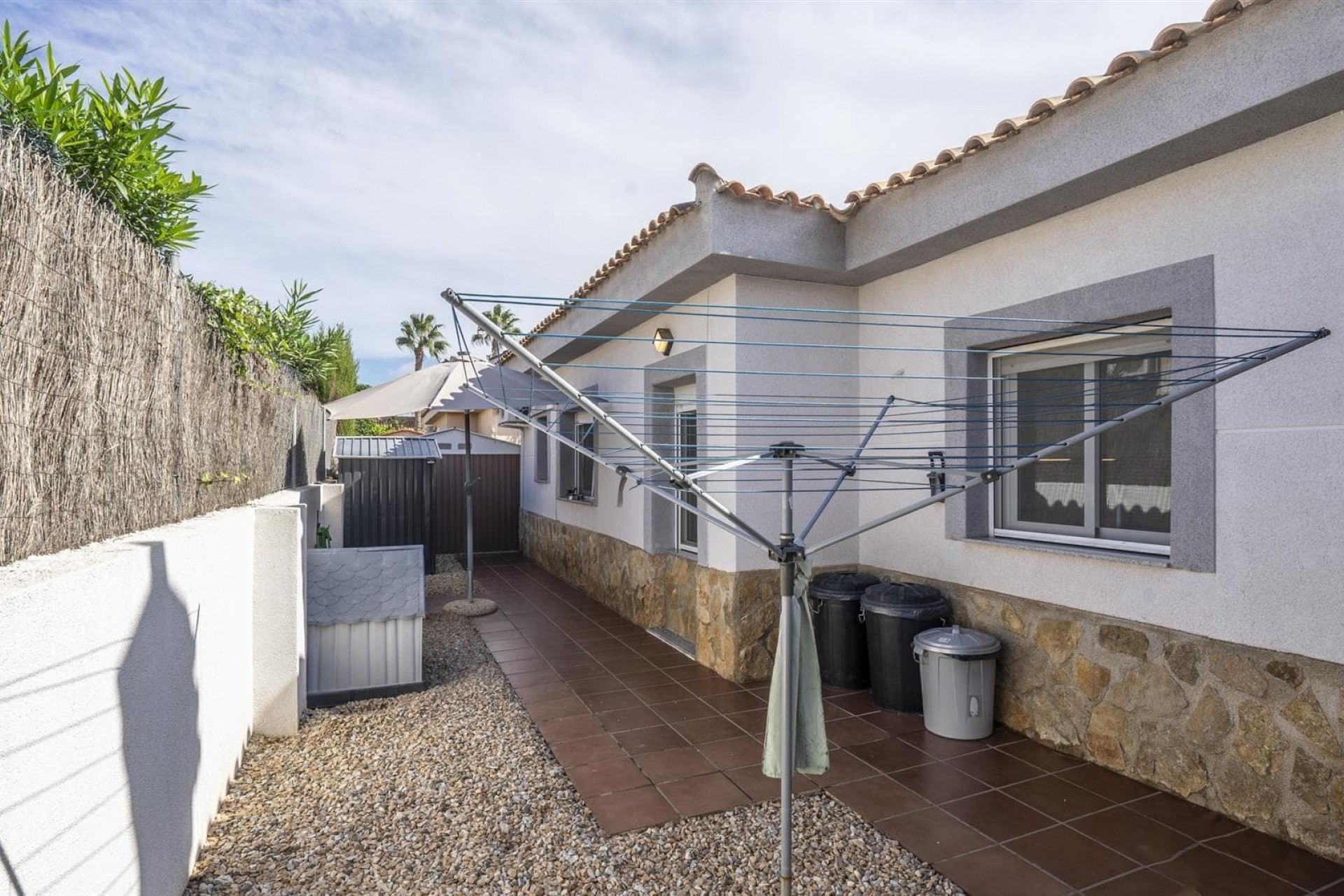 Wiederverkauf - Villa -
Lo Santiago,