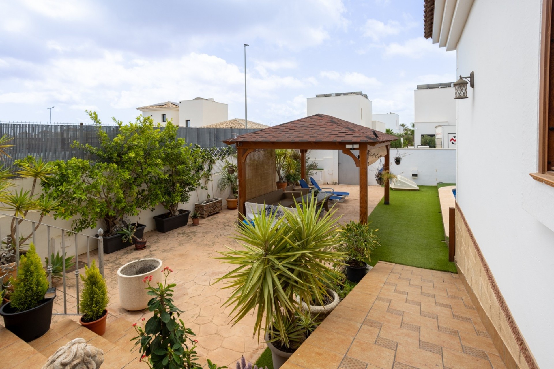 Wiederverkauf - Villa -
Los Montesinos - La Herrada