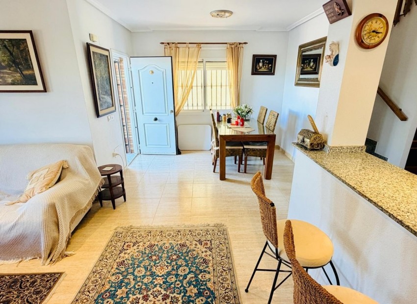 Wiederverkauf - Villa -
Los Montesinos - La Herrada