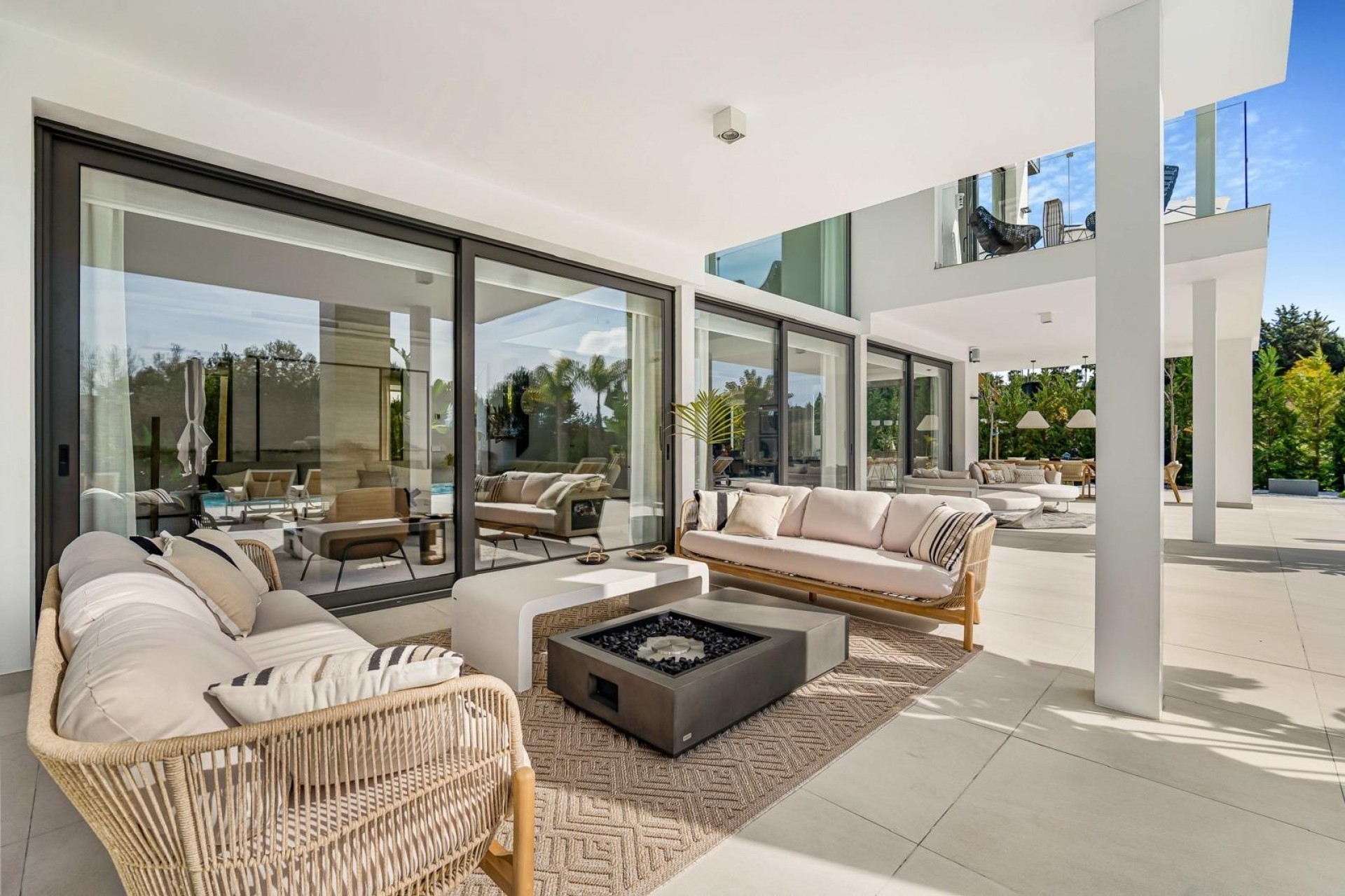 Wiederverkauf - Villa -
Marbella