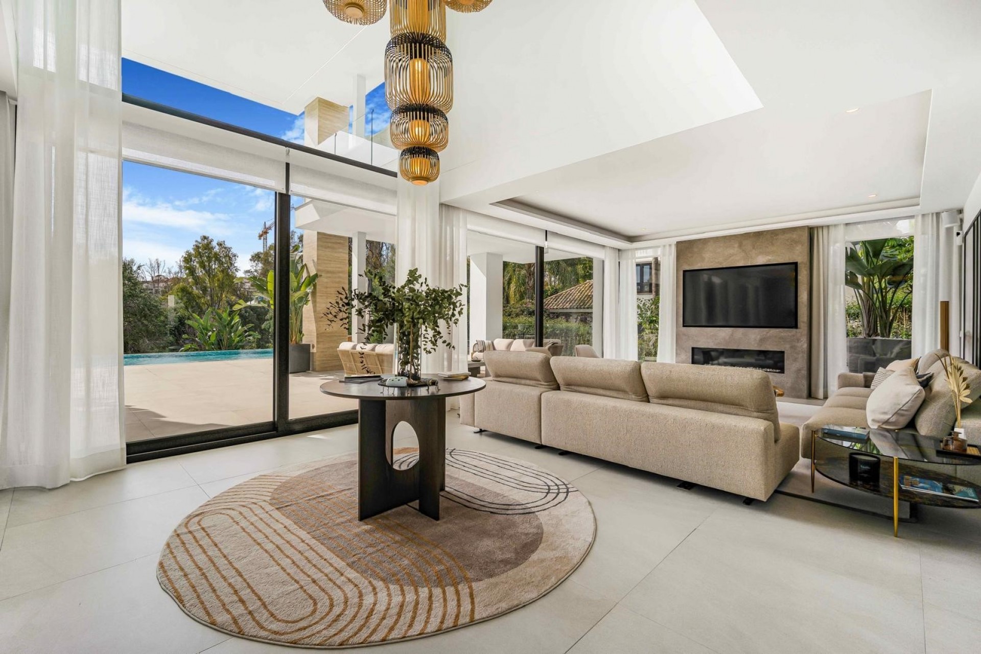 Wiederverkauf - Villa -
Marbella