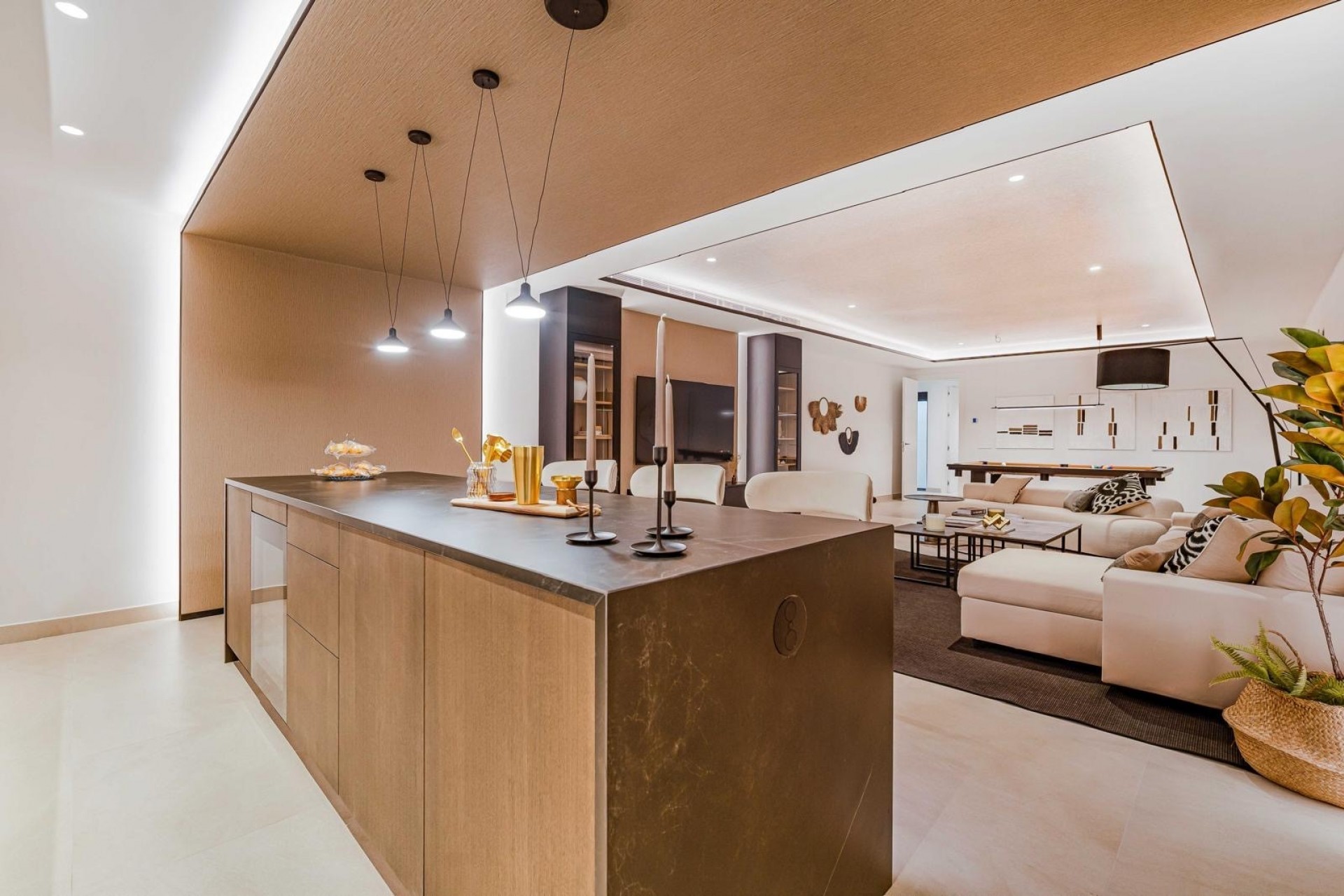 Wiederverkauf - Villa -
Marbella
