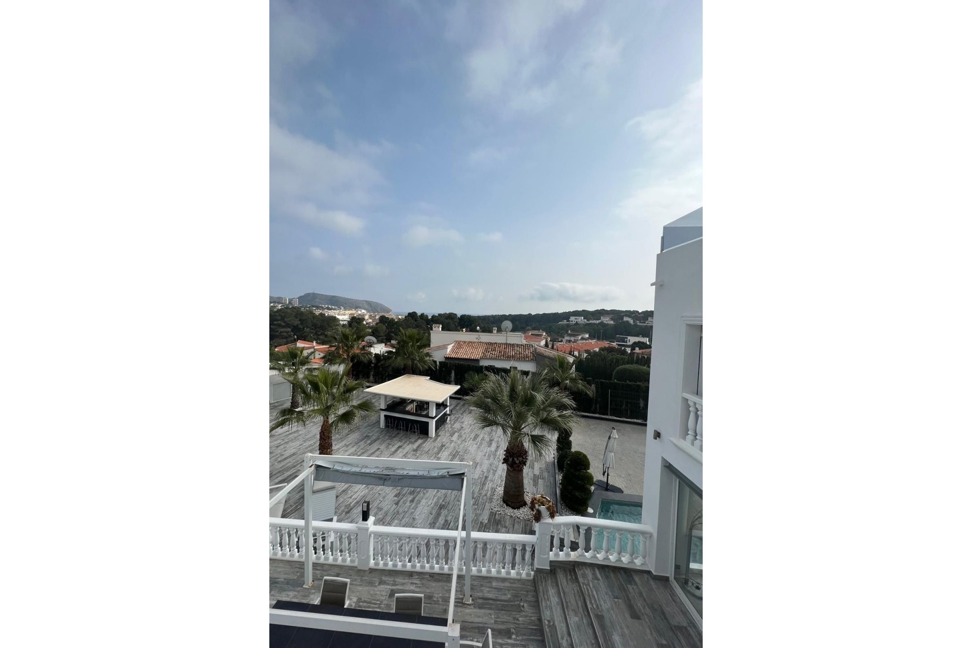 Wiederverkauf - Villa -
Moraira - Pinar del Advocat - Cometa