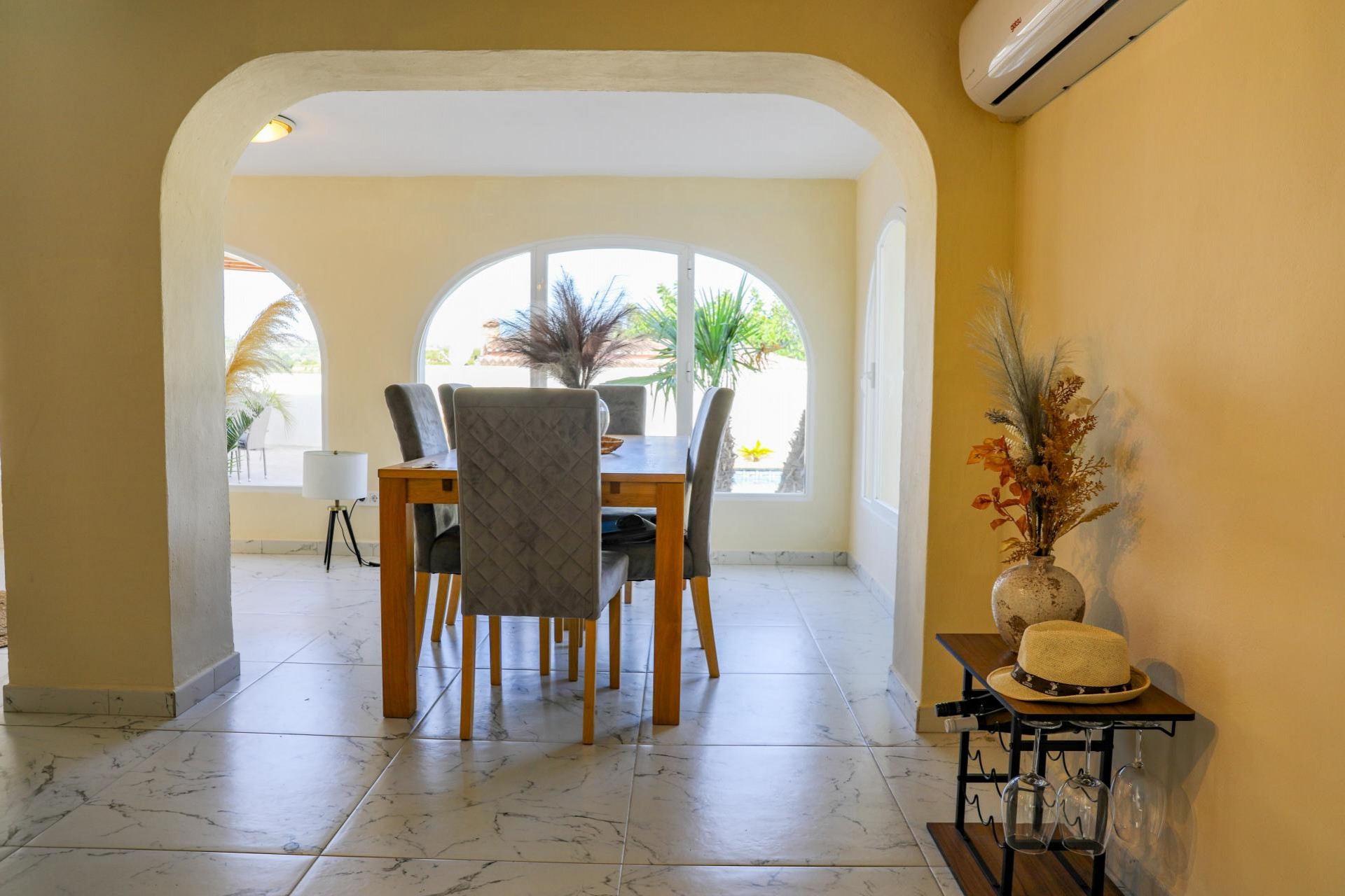 Wiederverkauf - Villa -
Moraira