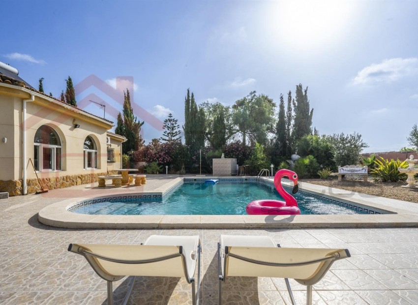Wiederverkauf - Villa -
Murcia - Gea Y Truyols