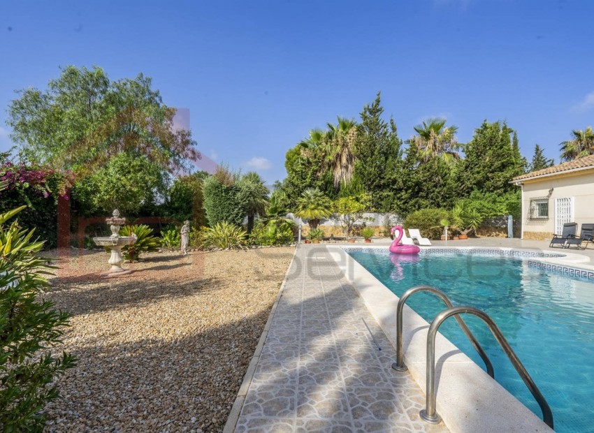Wiederverkauf - Villa -
Murcia - Gea Y Truyols
