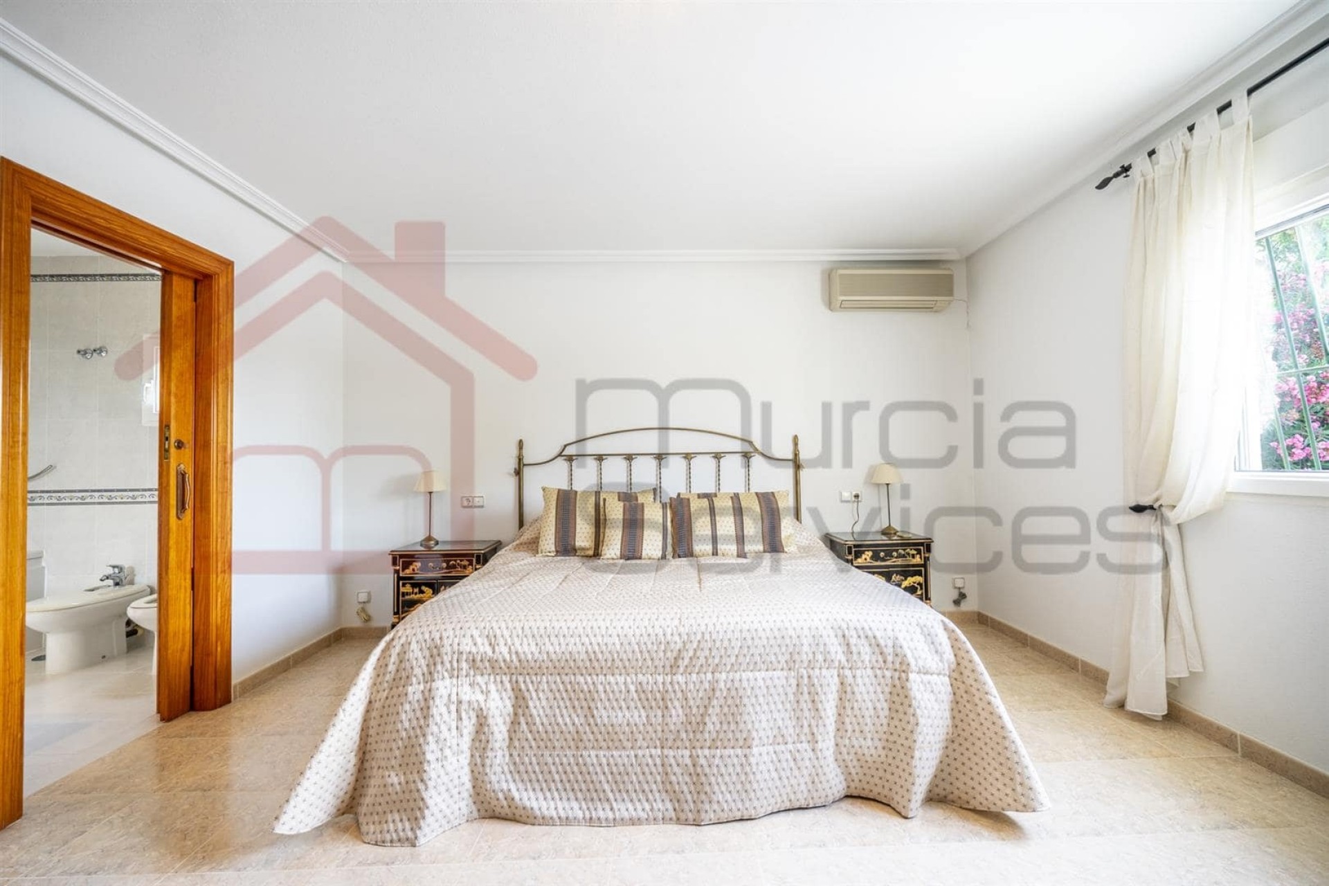 Wiederverkauf - Villa -
Murcia - Gea Y Truyols