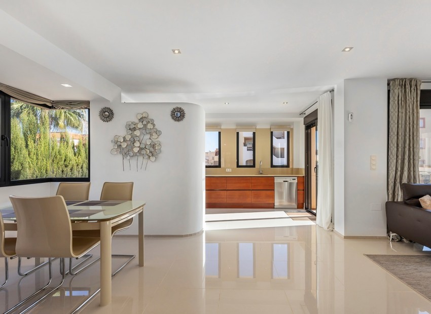 Wiederverkauf - Villa -
Orihuela Costa - Cabo roig - La Zenia