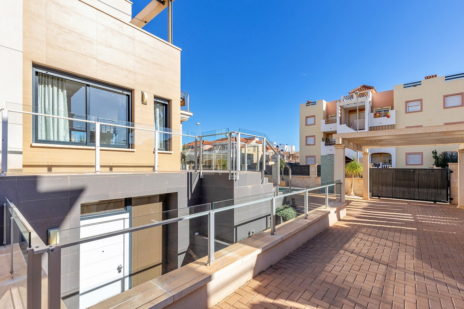 Wiederverkauf - Villa -
Orihuela Costa - La Zenia