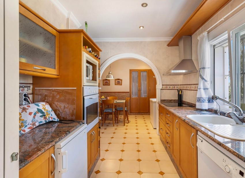 Wiederverkauf - Villa -
Orihuela Costa - Punta Prima