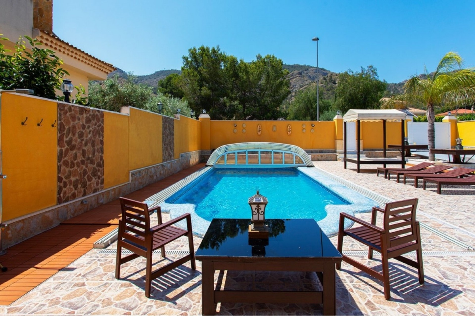 Wiederverkauf - Villa -
Orihuela