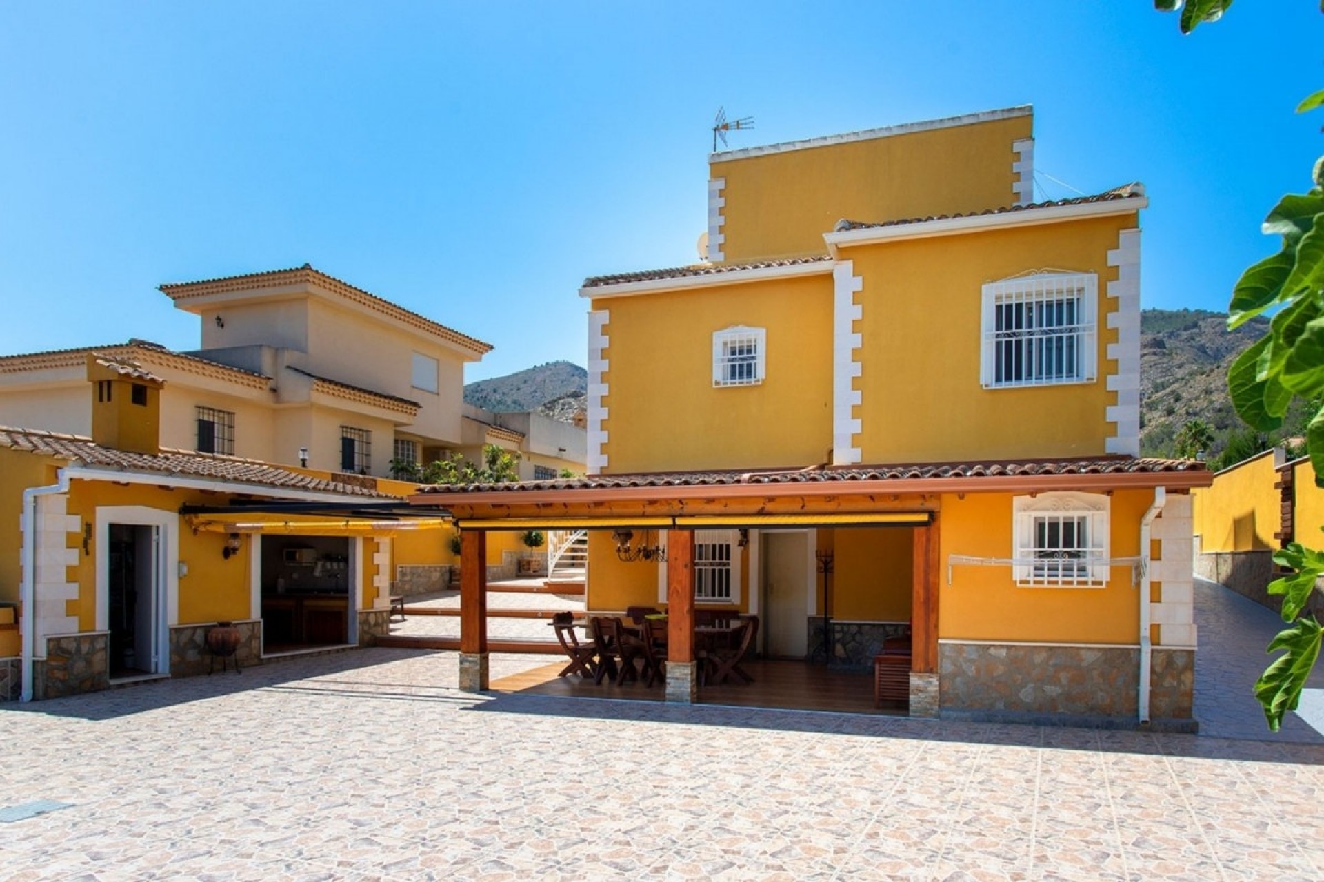 Wiederverkauf - Villa -
Orihuela