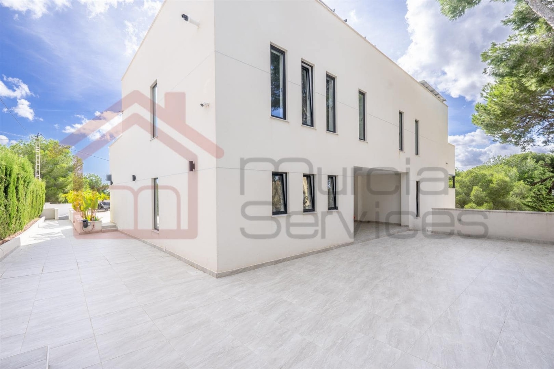 Wiederverkauf - Villa -
Pinar de Campoverde