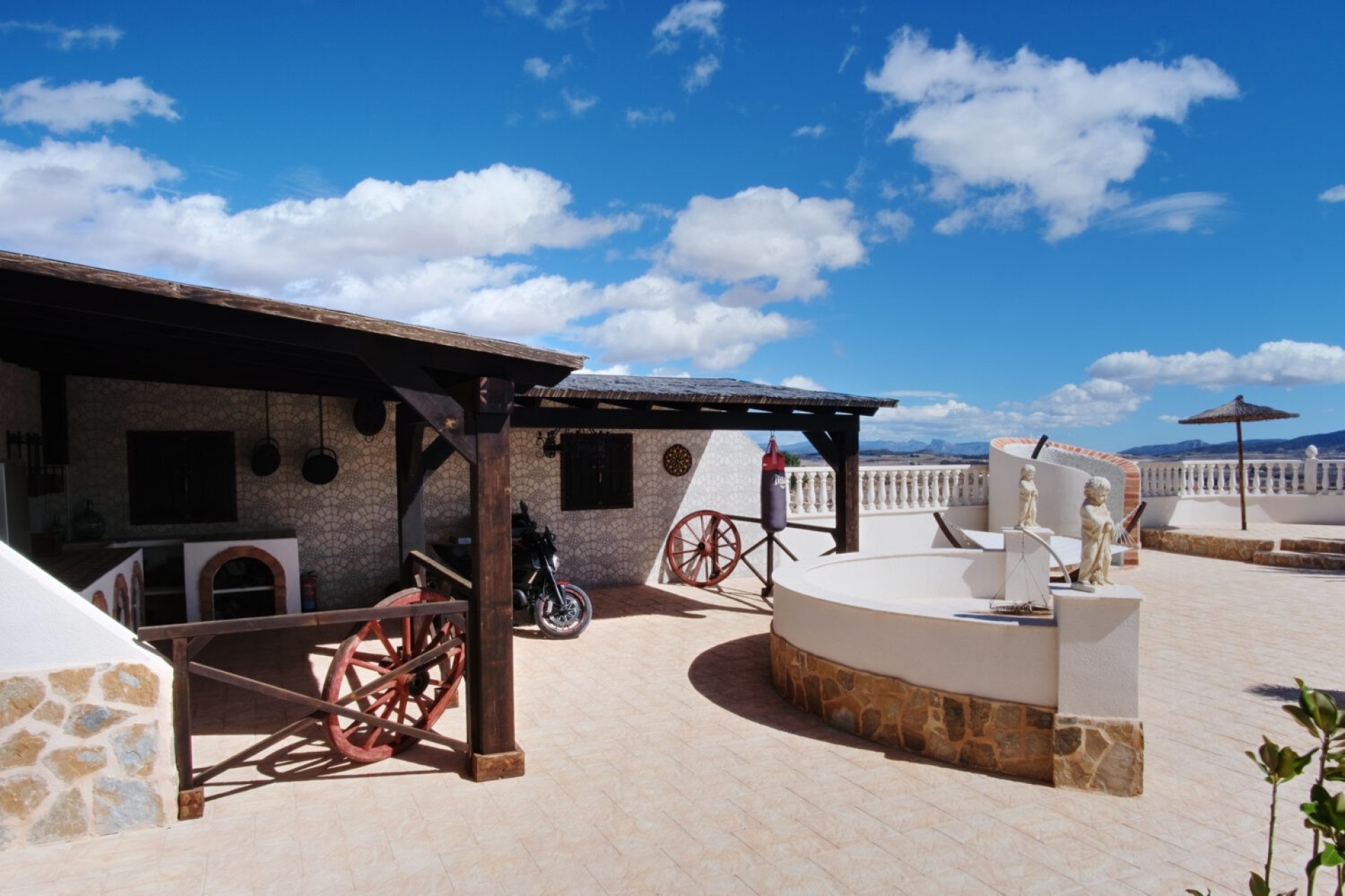 Wiederverkauf - Villa -
Pinoso