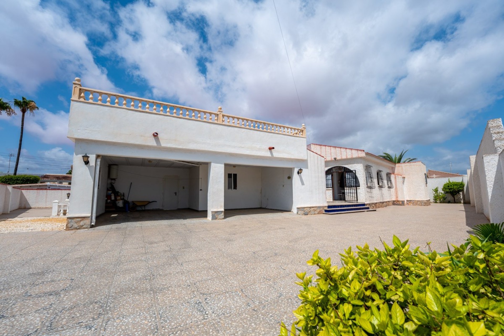 Wiederverkauf - Villa -
Torrevieja - La Siesta - El Salado -  Torreta