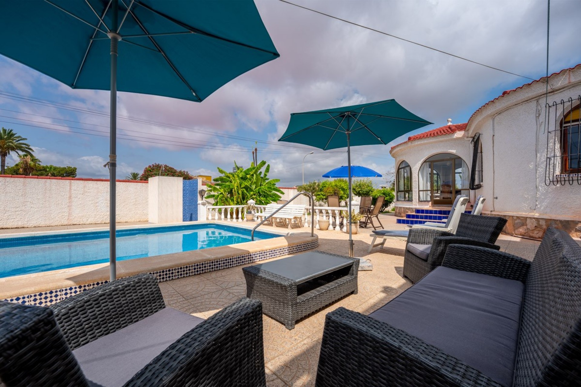 Wiederverkauf - Villa -
Torrevieja - La Siesta - El Salado -  Torreta