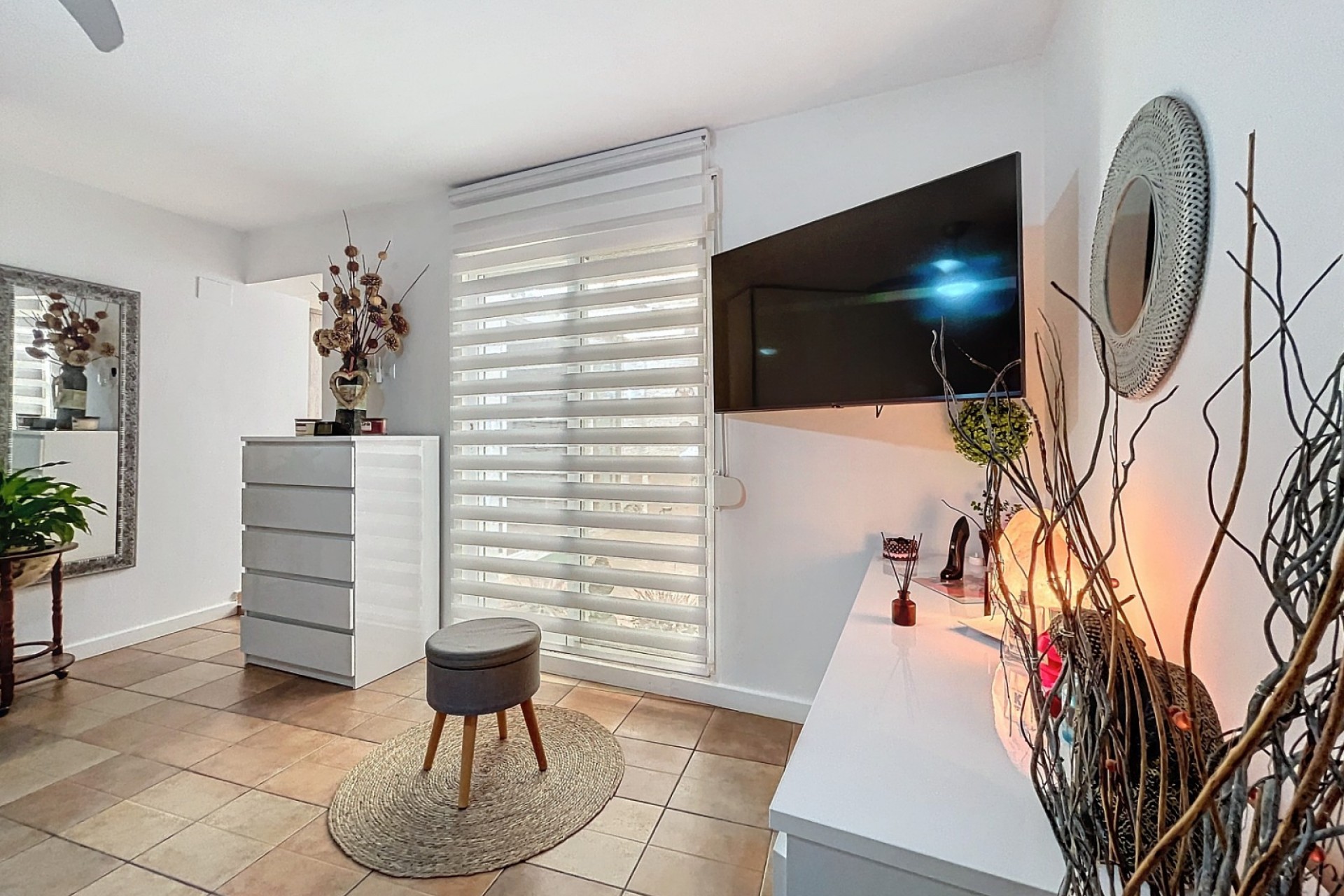 Wiederverkauf - Wohnung -
Albir