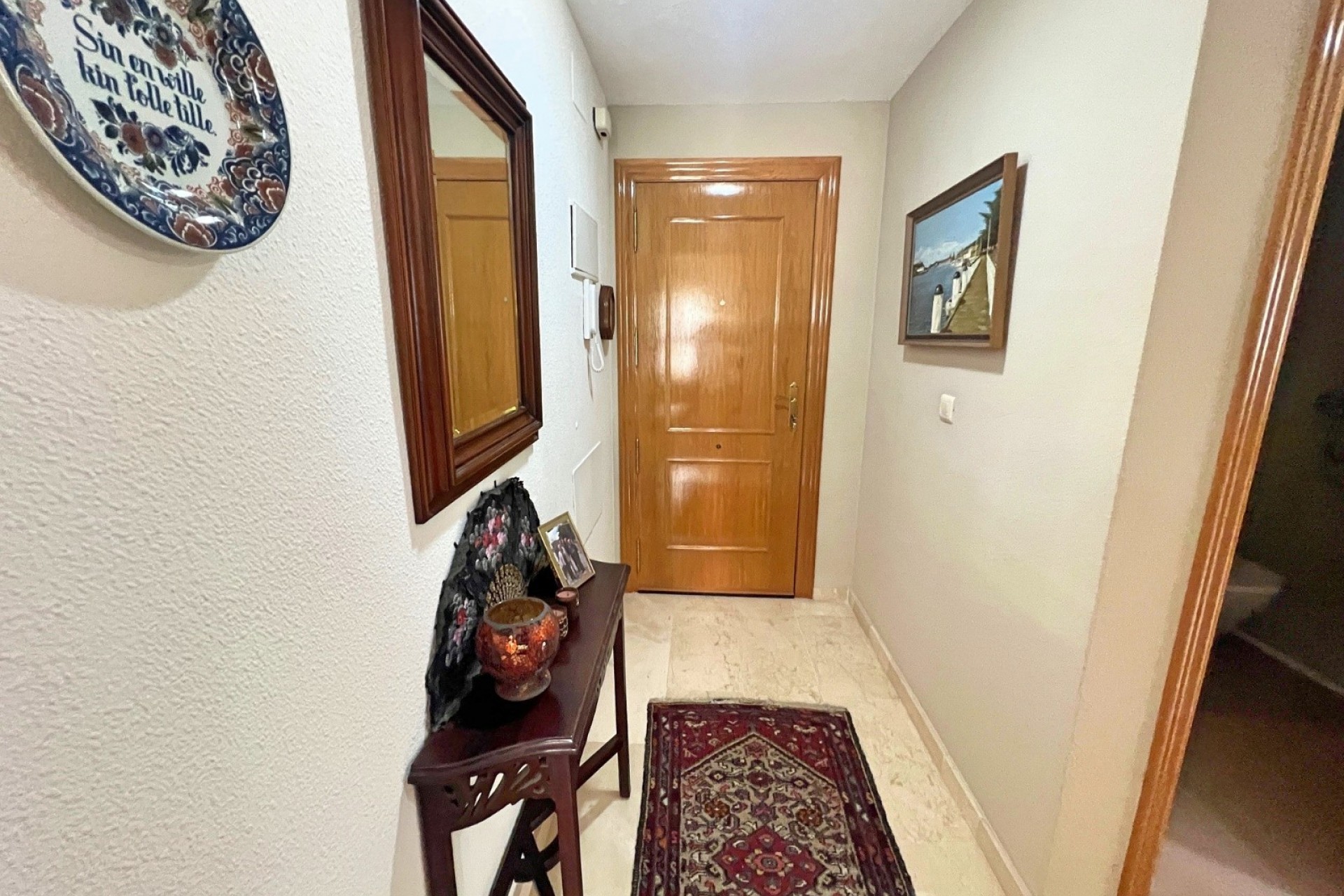 Wiederverkauf - Wohnung -
Albir