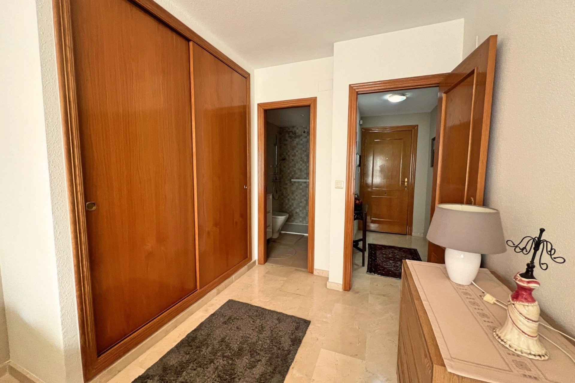 Wiederverkauf - Wohnung -
Albir