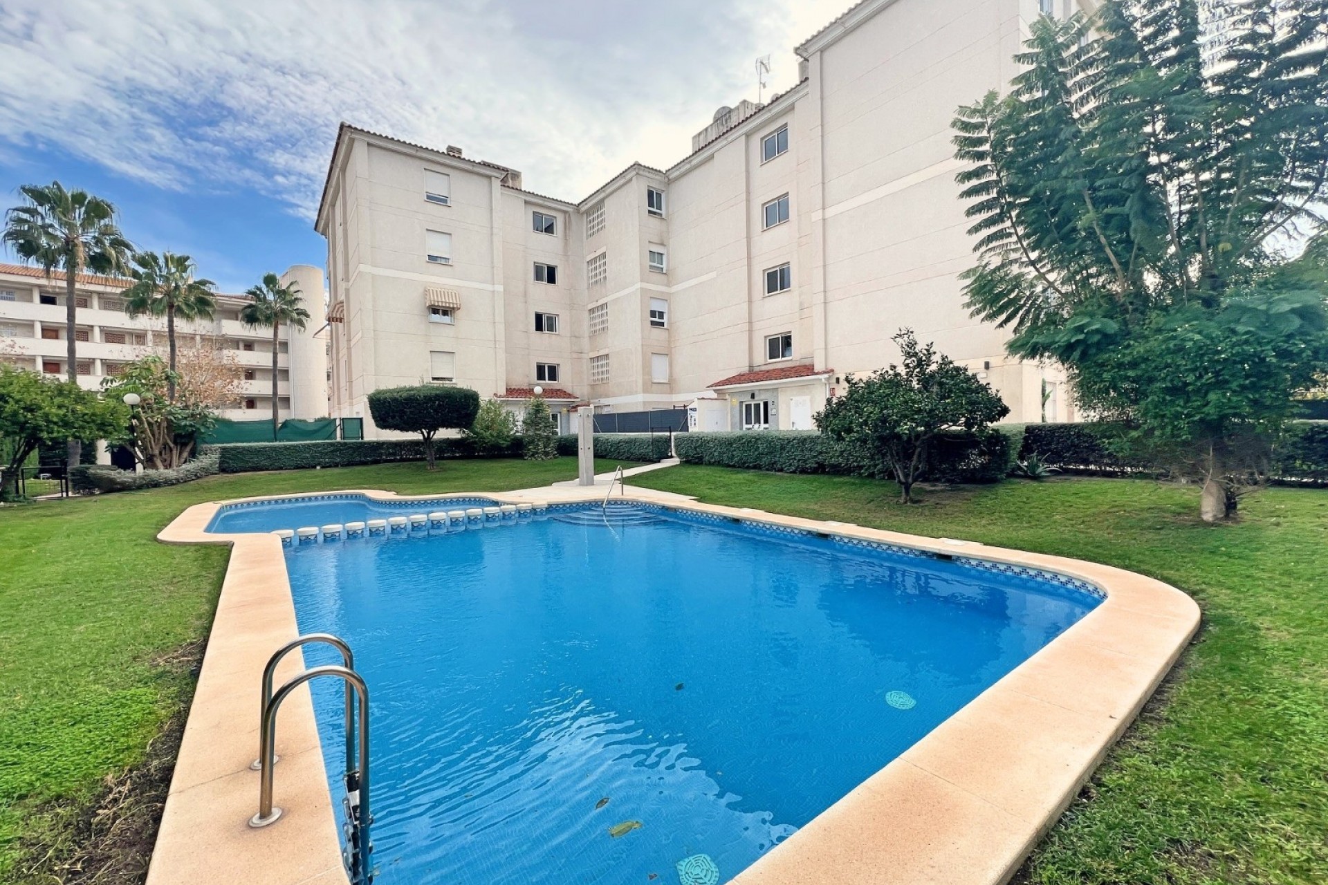 Wiederverkauf - Wohnung -
Albir