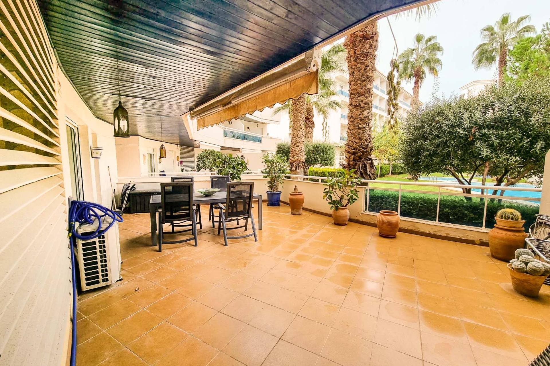 Wiederverkauf - Wohnung -
Albir