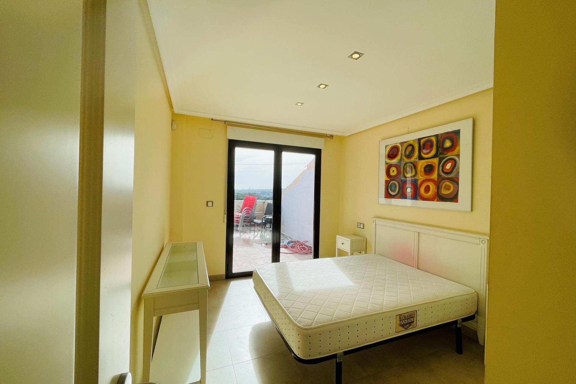 Wiederverkauf - Wohnung -
Altea la Vella
