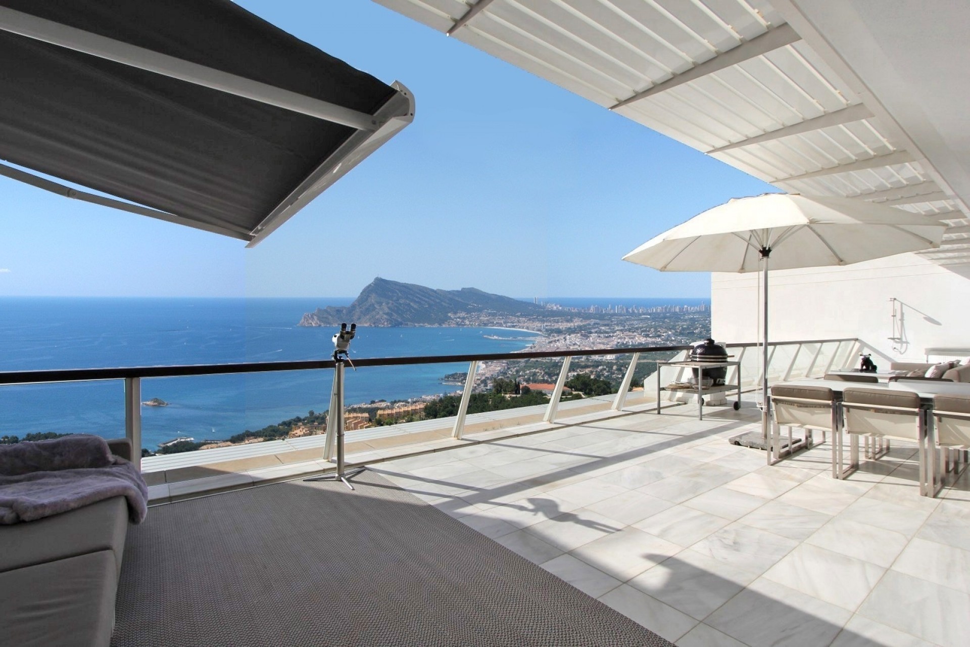 Wiederverkauf - Wohnung -
Altea