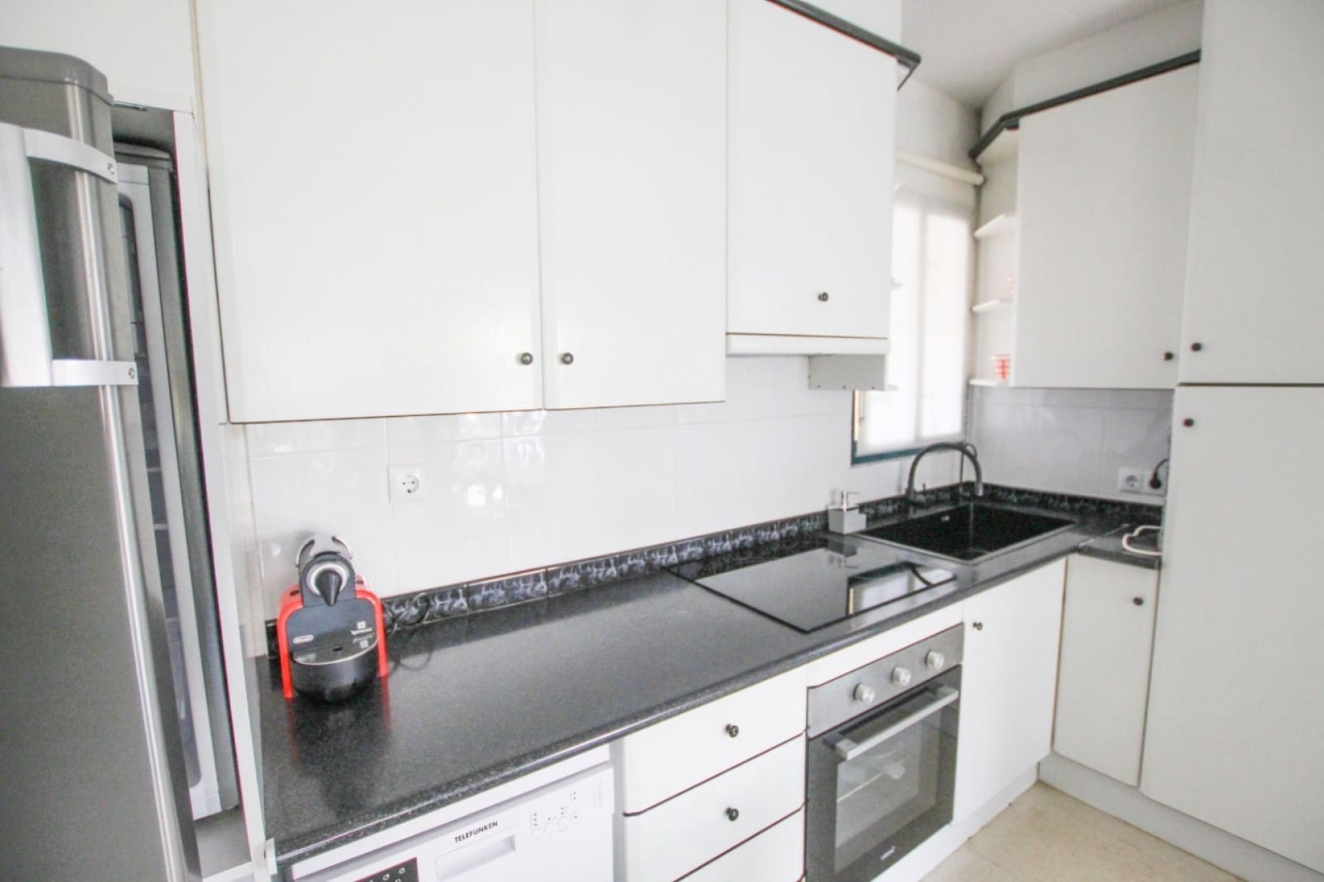 Wiederverkauf - Wohnung -
Benidorm - Playa Poniente