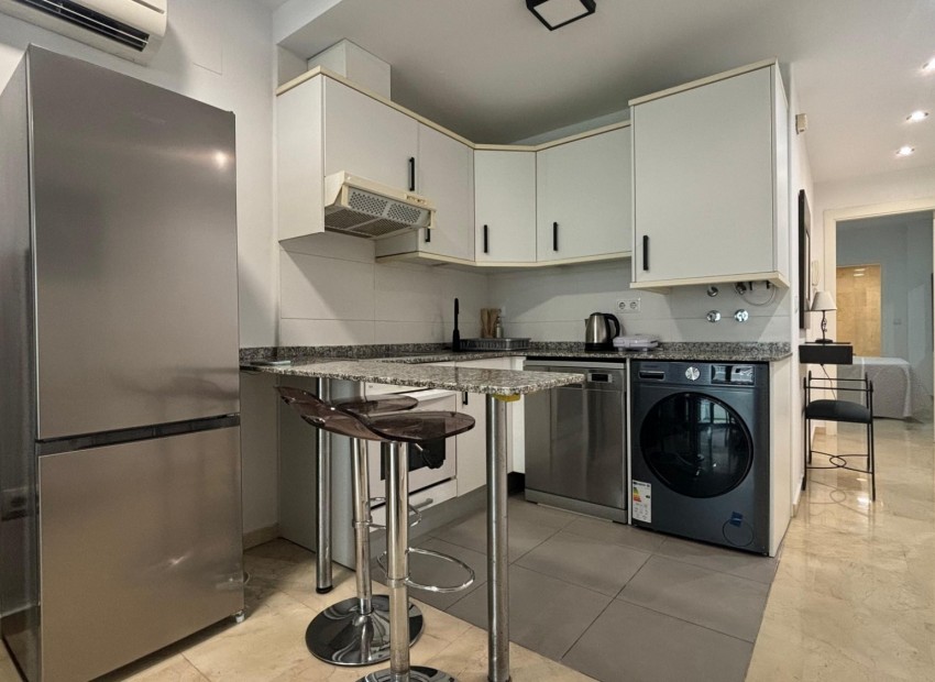 Wiederverkauf - Wohnung -
Benidorm - Playa Poniente