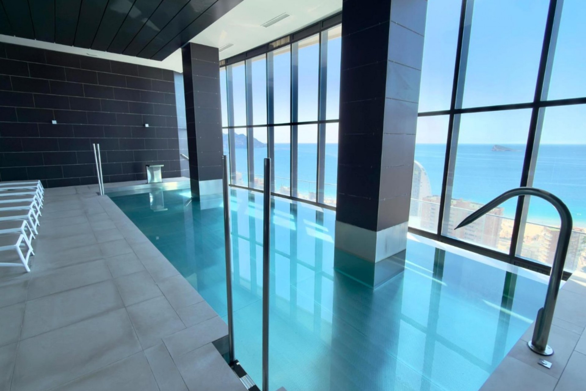 Wiederverkauf - Wohnung -
Benidorm - Playa Poniente