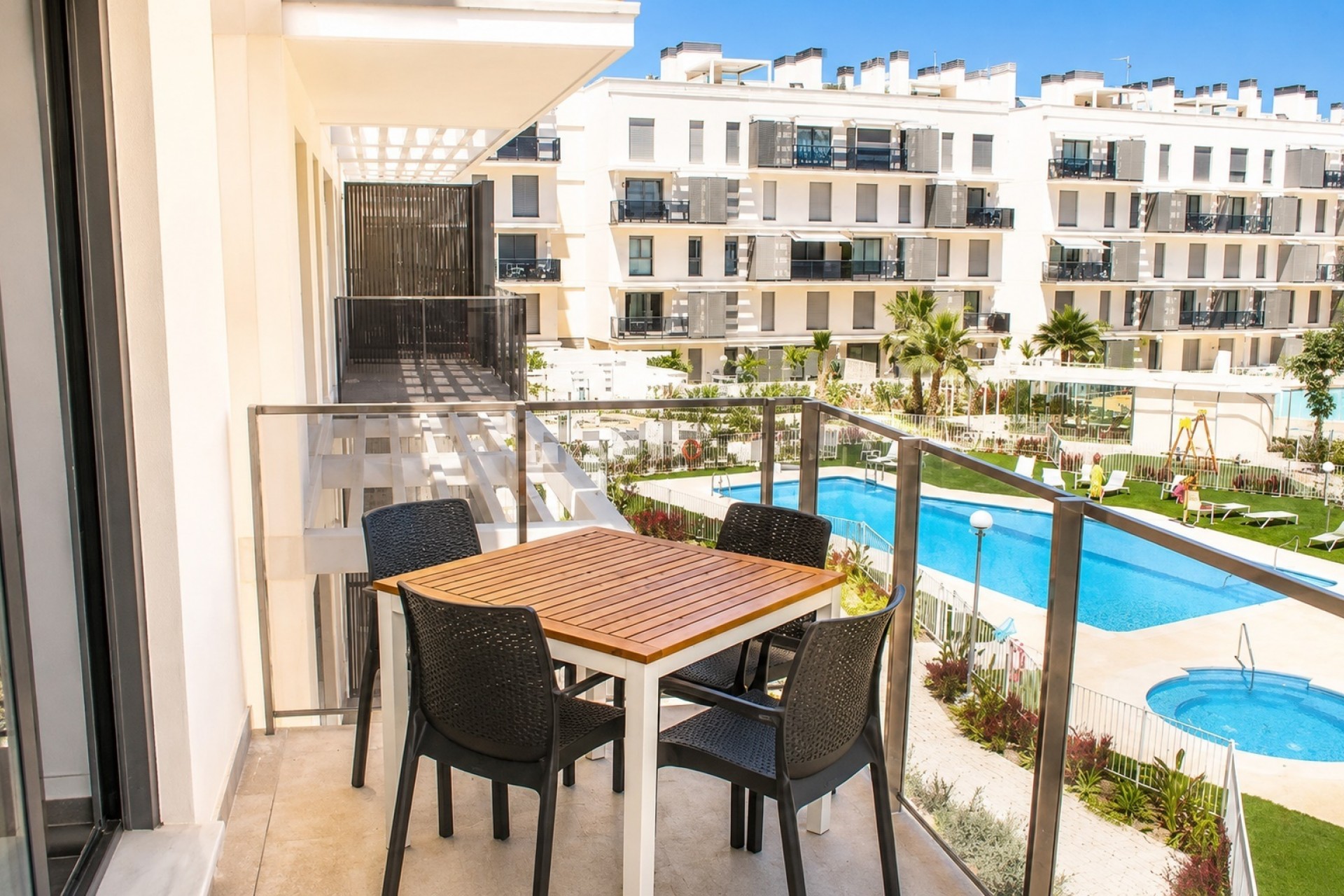 Wiederverkauf - Wohnung -
Denia - El Montgó
