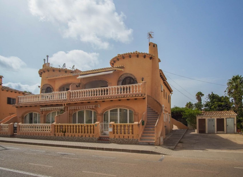 Wiederverkauf - Wohnung -
Denia - El Puerto