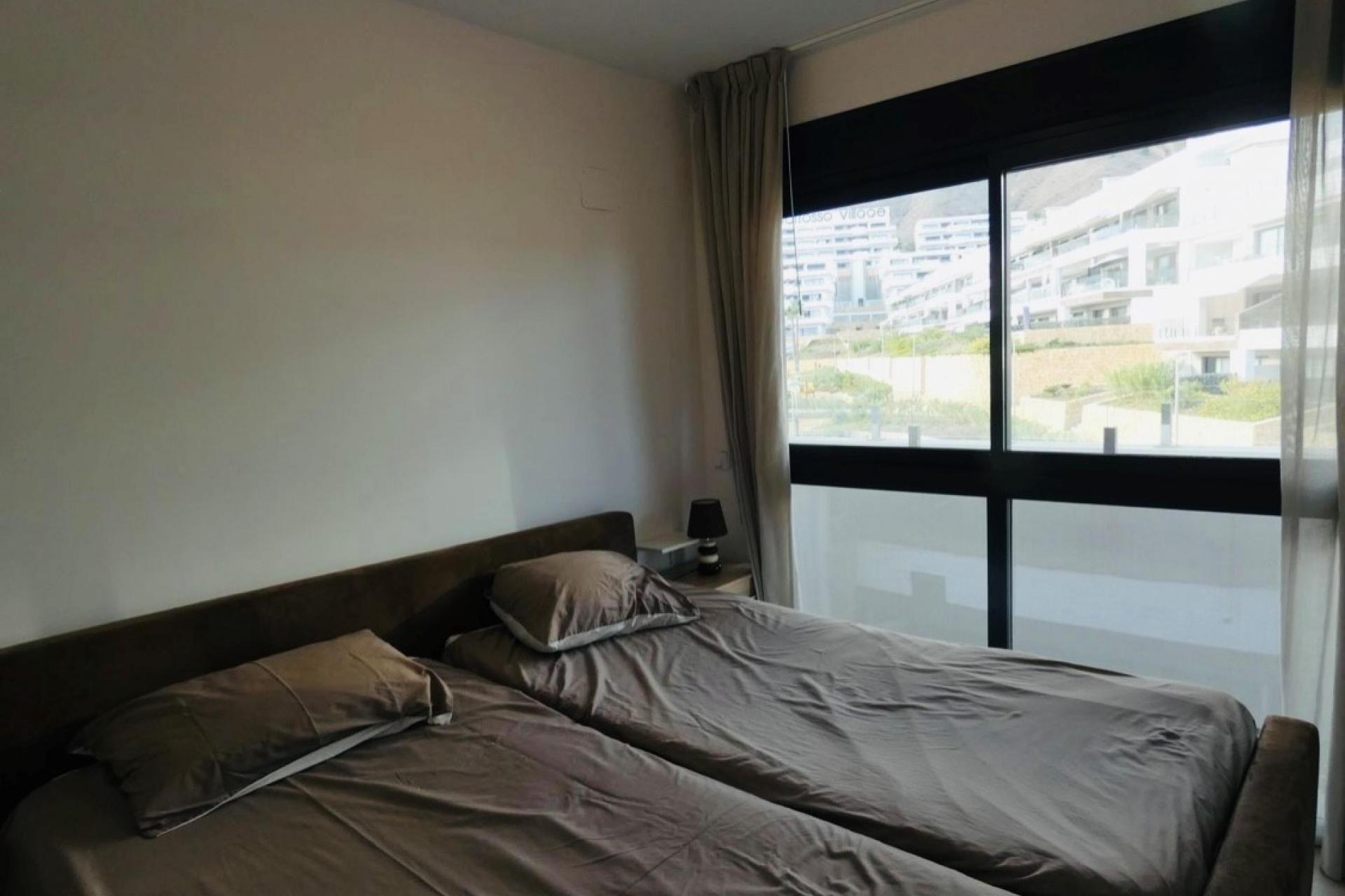 Wiederverkauf - Wohnung -
Finestrat
