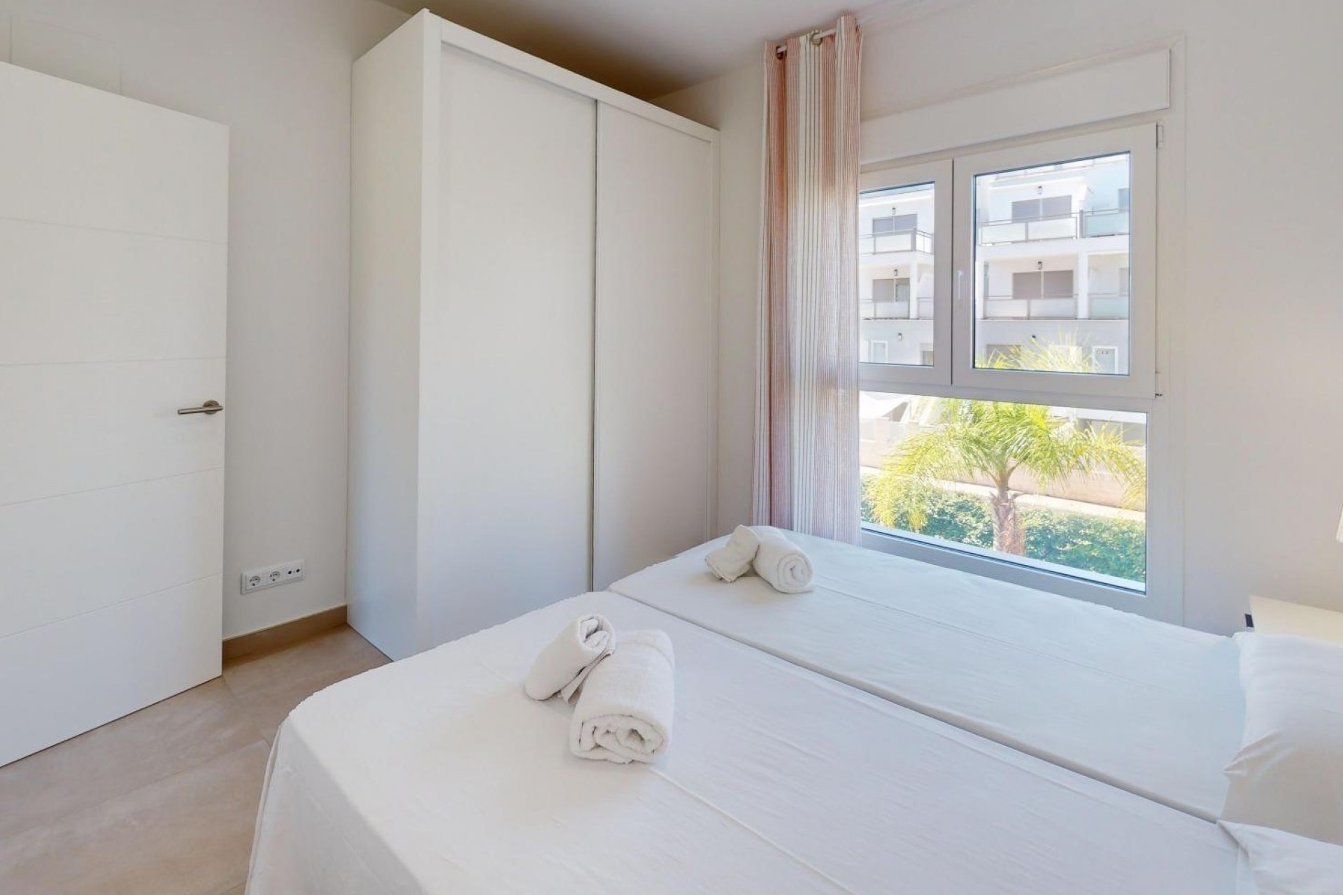 Wiederverkauf - Wohnung -
Oliva - Oliva Nova