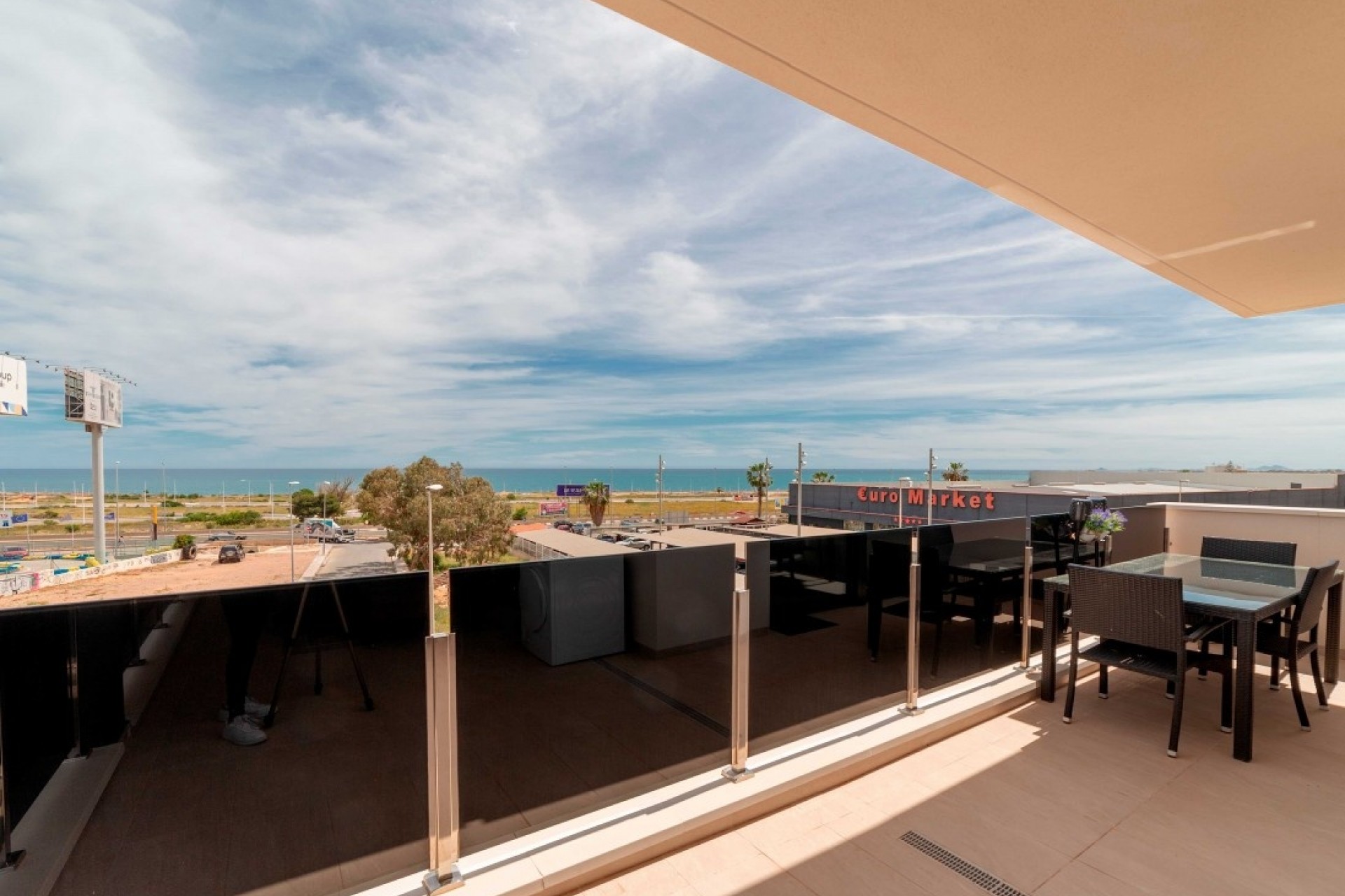 Wiederverkauf - Wohnung -
Playa Flamenca