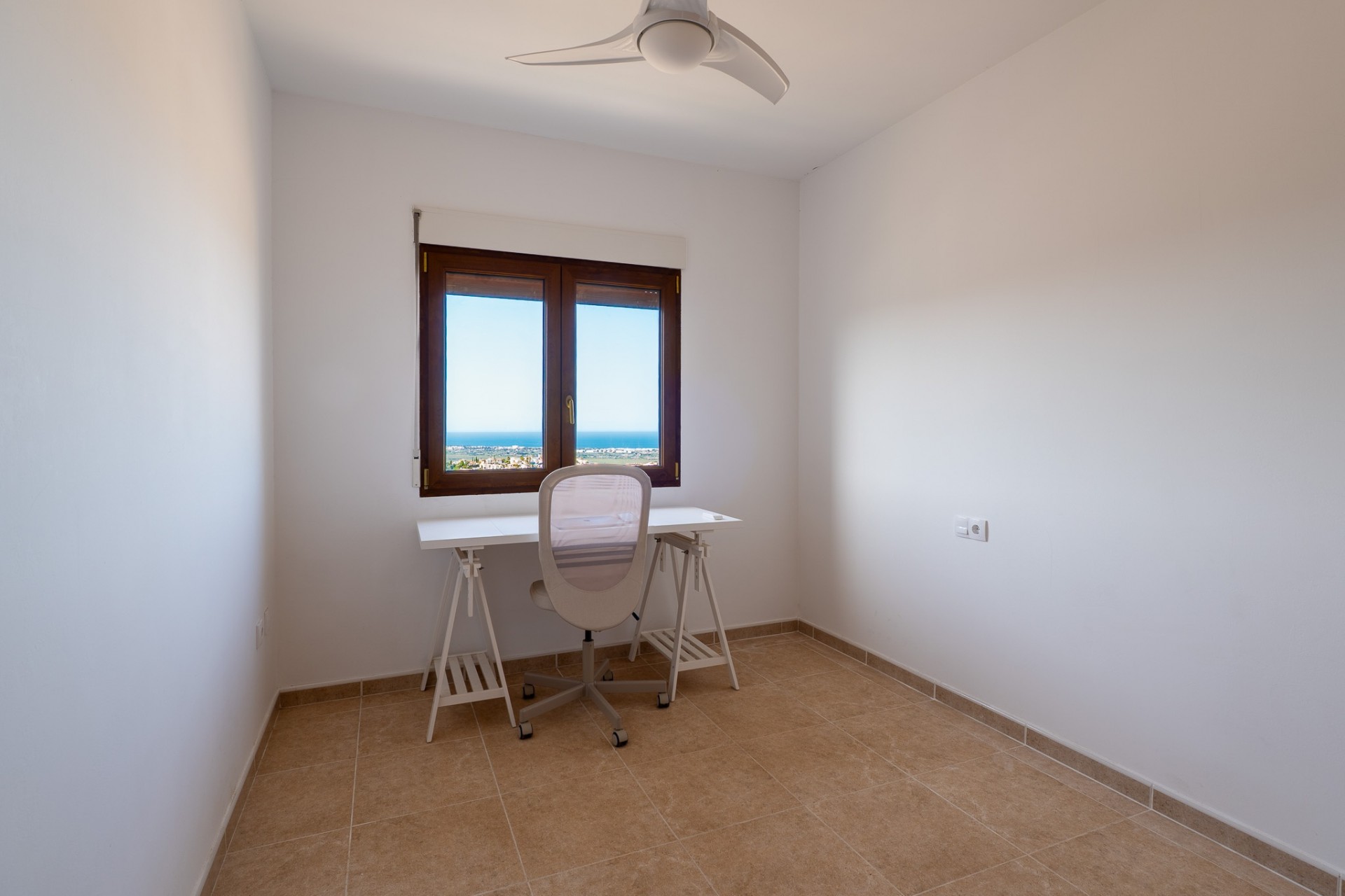Wiederverkauf - Wohnung -
Ráfol de Almunia - Urbanización l'Almunia